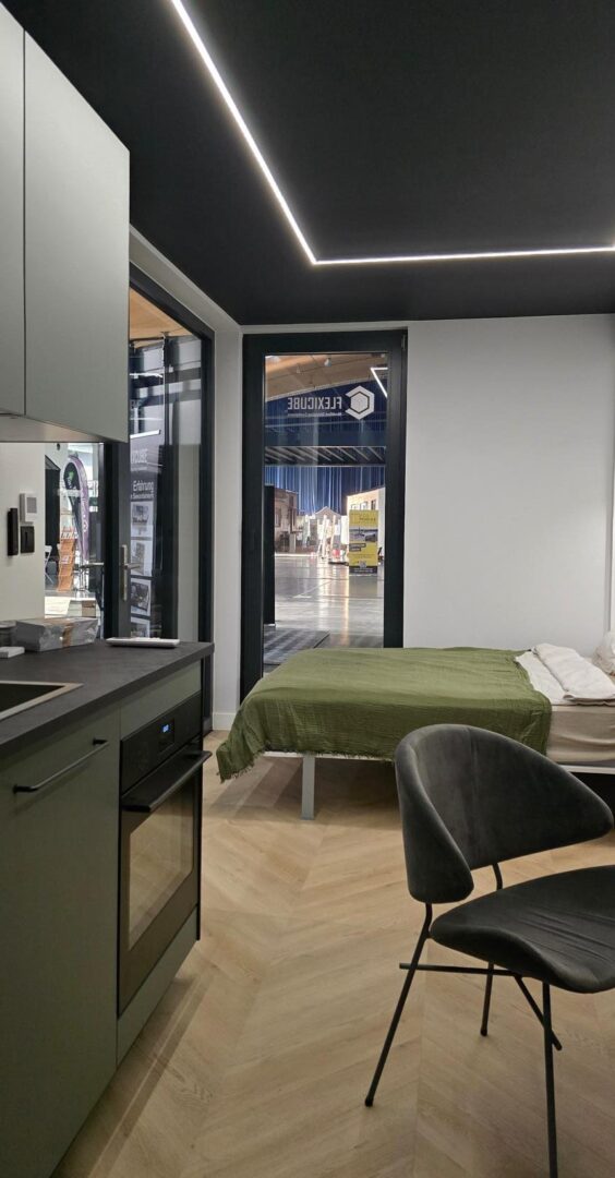 l15-xl-showroom-salon-kuchnia L15 XL Showroom interior – IKEA METOD kitchen, SmartBed and LED lighting