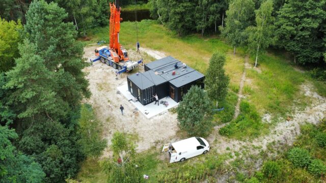 Installation in progress! 🚛🏡 Our 6-container home is being set up at the Client’s place — in just 2–3 days it will be ready to move in! And the surroundings? Absolutely stunning — a true dream location! ✨🌲🌲🌲😍#containerhome #modernhome #flexicubepl #shippingcontainerhome #uniquehomes #dreamhome #beautifulhomes container #containerhouse #tinyhome #tinyhouse #shippingcontainerhome #dreamhome #containerbuilt #flexicube #containerarchitecture #homeinspiration #glamping #containeroffice #containerlife #airbnb #cabin #bighouse