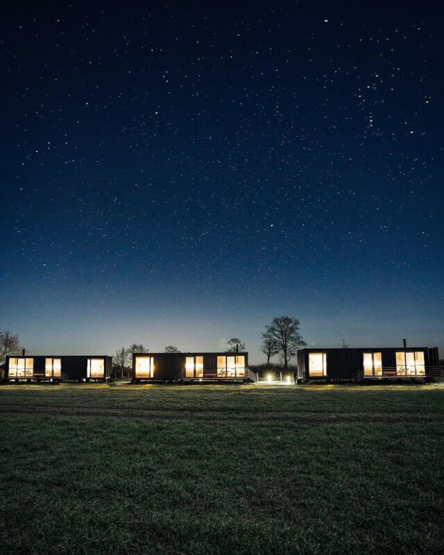 Exploring the future of hospitality with container homes! 🏡✨ Transforming spaces into unique getaways – container homes bring style and sustainability to Airbnb experiences. Ready for a stay like never before? 🌍 @theboxbnb L30.5#ContainerLiving #AirbnbAdventure #containerhome #containerhouse #starseverywhere #shippingcontainerhome #shippingcontainerhouse #tinyhome #tinyhouse #cabin #cabinlife #containers #mancave #dreamhome #dreamhouse #modernhomes #containerdesign #architexture #flexicube #flexicubepl #homeideas #containeroffice #camping #box #homestyle #summerhouse #containerachitecture #cargohome #dreamhome #modernliving