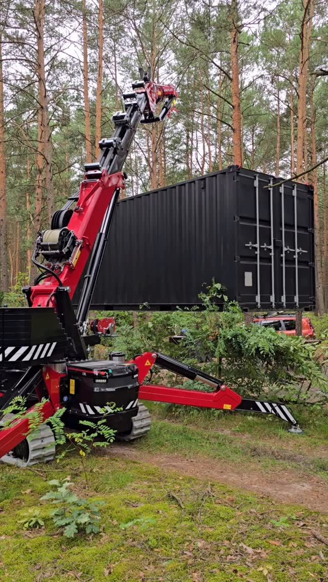 When your container home moves with you 😃🏡
When your home is a container, you take it wherever life leads you. Mobility, comfort, and freedom to live on your own terms. 🌍🚚
🏗️ @abuk.pl#containerhome #containerhouse #tinyhome #tinyhouse #guesthouse #mancave #shippingcontainerhouse #shippingcontainerhome #dreamhome #dreamhouse #hause #housing #flexicubepl #modernhouse #modernhome #flexicube #containerdesign #minimalliving #containerlife #airbnb #glamping #homeinspiration #homeideas #minimalliving #minimalism #homeinspo #container #containerarchitecture #cabin