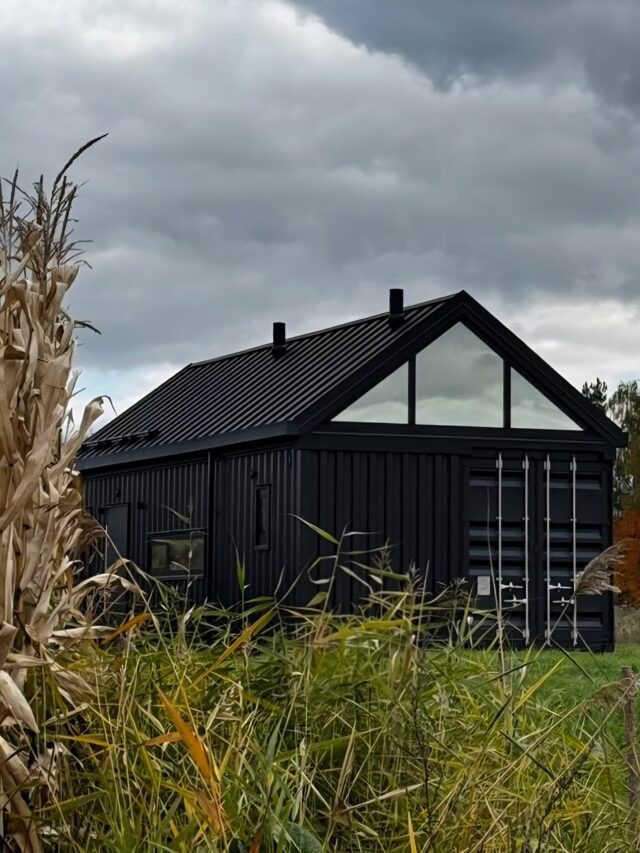 L60 — built from 2 x 40 ft containers for @mus_architekturawnetrz . The result? Absolutely stunning 💫🏡🫶🏼#container #containerhome #containerhouse  #shippingcontainer #shippingcontainerhome #shippingcontainerhouse #airbnb #glamping #guesthouse #singlefamilyhome #containerdesign #cabin #cabinlife #tinyhome #tinyhouse #containerarchitecture #mancave #containersolutions #homeinspiration #homeinspo #homesweethome #housedesign #haus #apartment #flexicube #flexicubepl #homedecor #build #beautifulhomes #affordablehomes