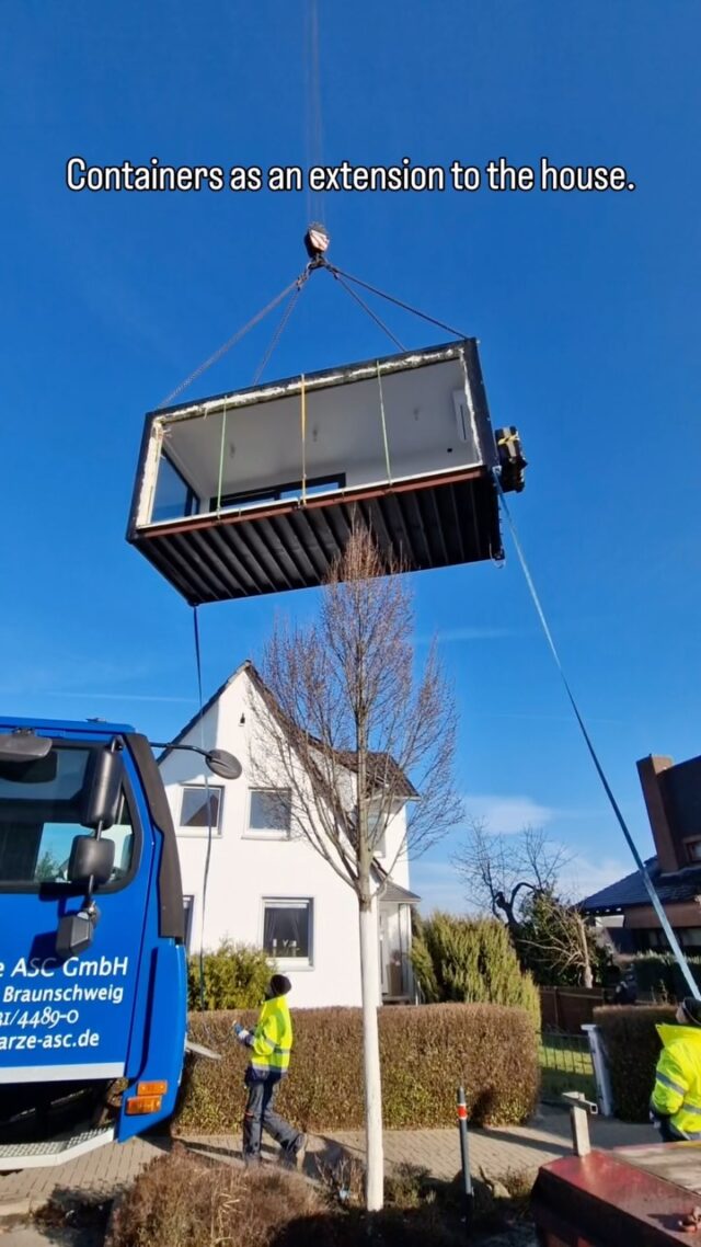 Containers as an extension to the house 🏡 2 x 20ft#containerhome #containerhouse #tinyhome #tinyhouse #shippingcontainerhouse #shippingcontainerhome #dreamhome #hause #housing #flexicubepl #modernhouse #modernhome #flexicube #containerlife #airbnb #homeinspiration #homeideas #minimalliving #homeinspo #container #cabin #addition