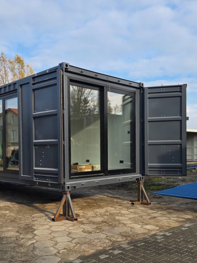 Bigger space, same freedom 🏡 Our new L30XL container project is all about that extra comfort — now widened to 3 meters for a more spacious, airy feel 💫 Because sometimes, a little extra space makes all the difference. 🌿✨#container #containerhome #containerhouse  #shippingcontainer #shippingcontainerhome #shippingcontainerhouse #airbnb #glamping #guesthouse #rental #containerdesign #cabin #cabinlife #tinyhome #tinyhouse #containerarchitecture #mancave #containersolutions #homeinspiration #homeinspo #homesweethome #housedesign #haus #apartment #flexicube #flexicubepl #homedecor #build #beautifulhomes #tinyhousebuild