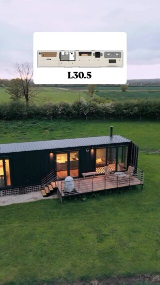 Whether you’re planning a romantic getaway, a relaxing weekend, or simply need a break from the everyday, this is your sign to switch off, slow down, and recharge. L30.5 🏡 @theboxbnbWake up to peaceful surroundings, enjoy your own private space, and make memories you’ll be talking about long after you leave. 💛#container #containerhome #containerhouse #airbnb #tinyhome