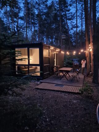 A minimalist container home hidden in the forest 🌲🌲🌲 Simple design, peaceful surroundings, and total escape from the noise of everyday life. Where nature becomes the main view and calm comes naturally 🙌🏻🌲 L15XL (3m wide)#container #shippingcontainerhome #containerhome #tinyhome #dreamhome